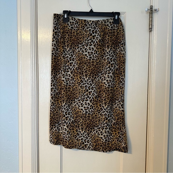 Stretchy Skirt Bundle Animal Prints Gold & Blue Elastic Waist Comfy Size L - Picture 4 of 9